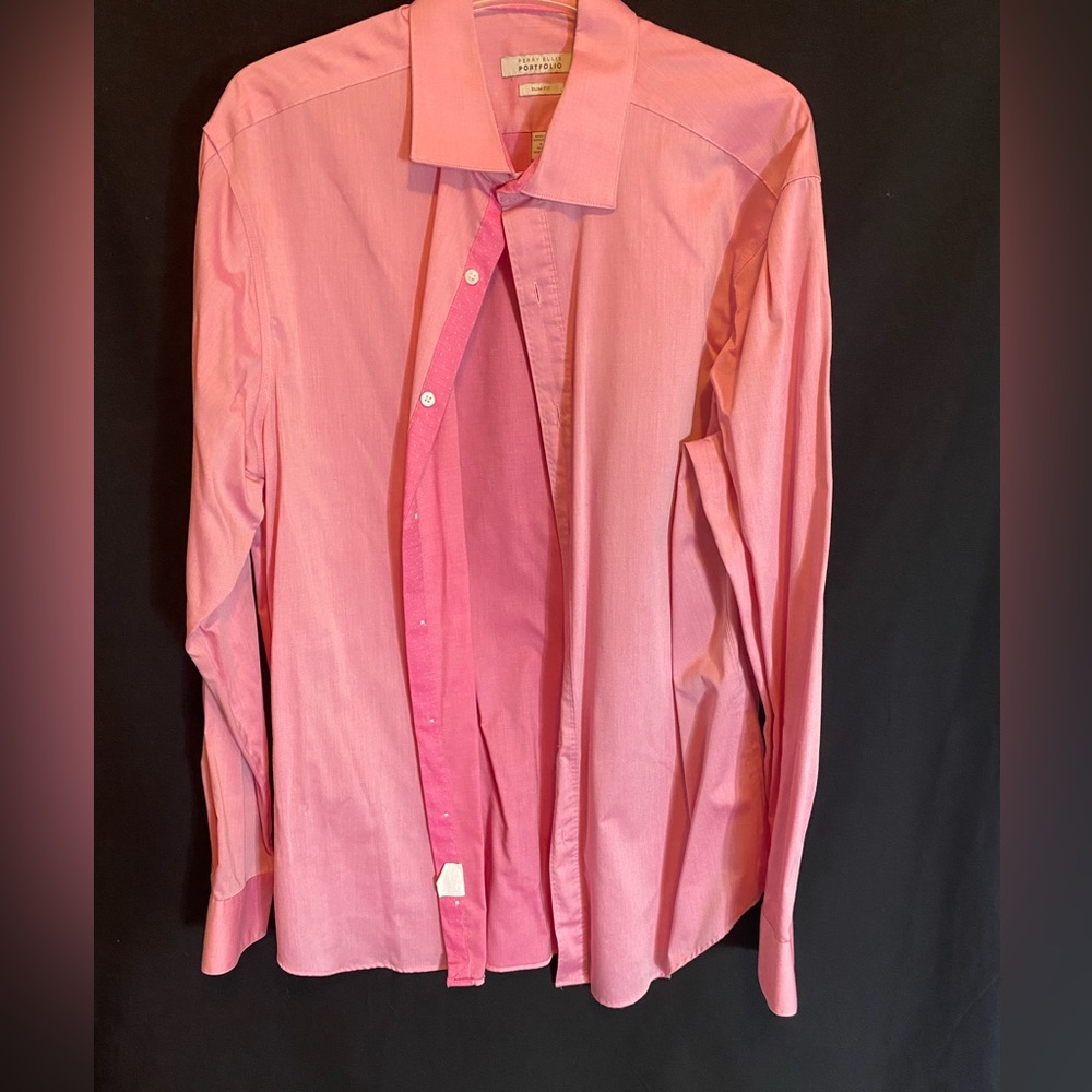 PERRY ELLIS- men’s pink dress shirt